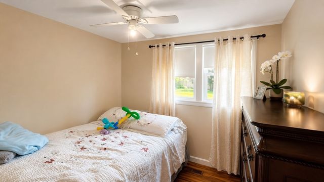19 Portter Dr, Bellingham, MA 02019