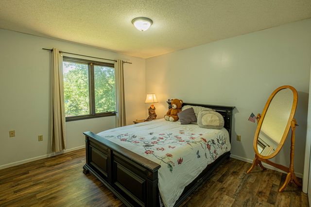 5440 Riverwood Lane, Savage, MN 55378