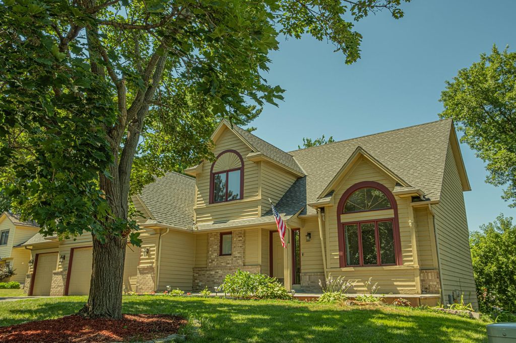 5440 Riverwood Lane, Savage, MN 55378 — photo 3