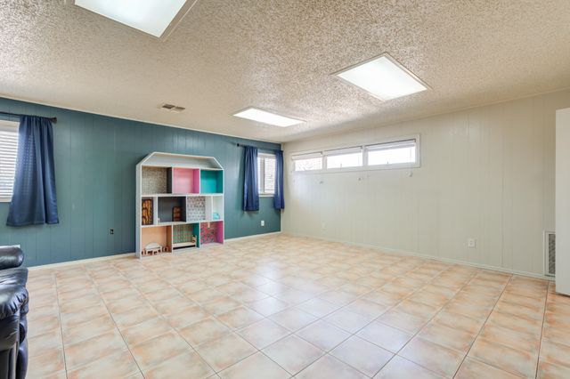 7601 Canton Avenue, Lubbock, TX 79423
