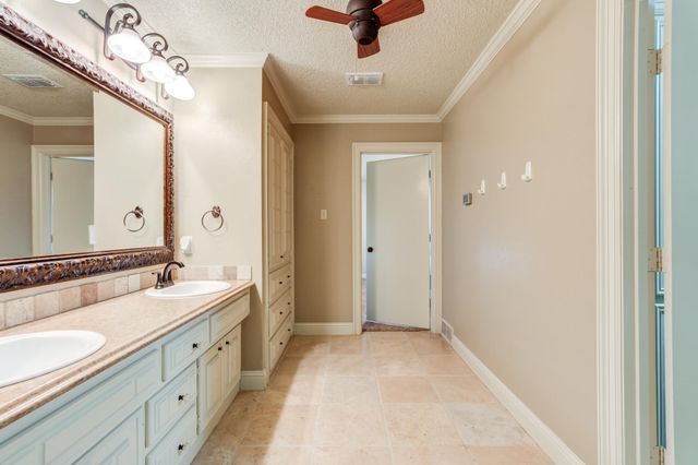 7601 Canton Avenue, Lubbock, TX 79423