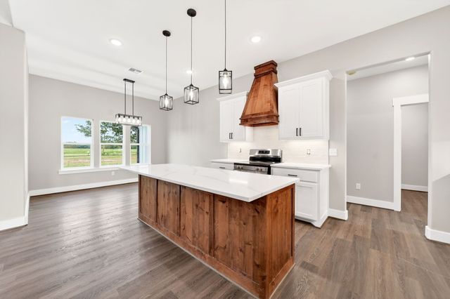 697 VZ CR 3717, Edgewood, TX 75117