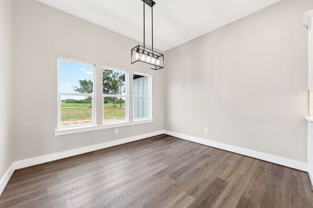 697 VZ CR 3717, Edgewood, TX 75117