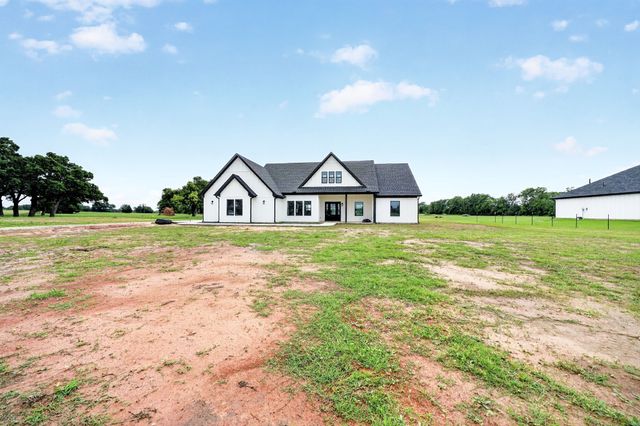 697 VZ CR 3717, Edgewood, TX 75117