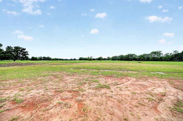 697 VZ CR 3717, Edgewood, TX 75117