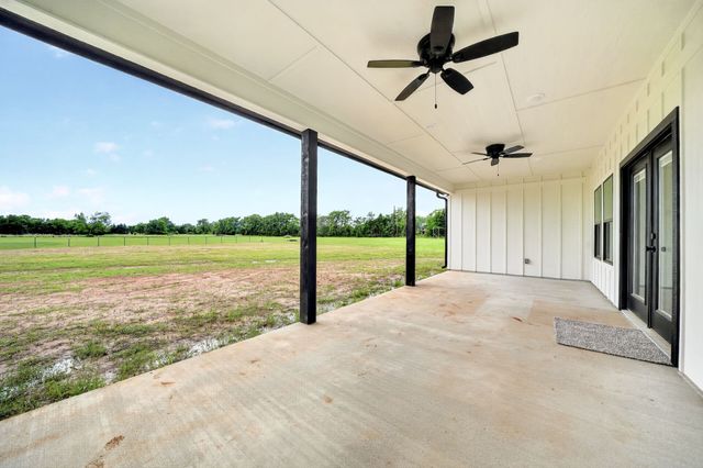 697 VZ CR 3717, Edgewood, TX 75117