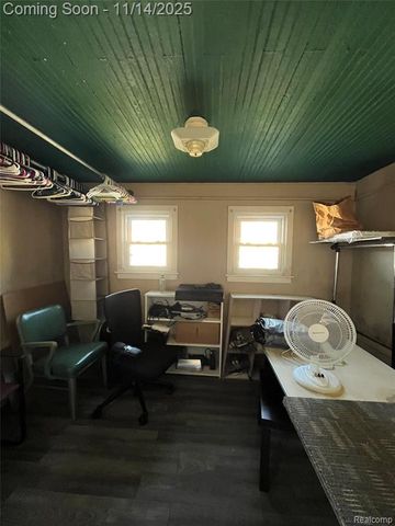 712 Sanford Street, Lansing, MI 48906