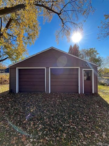 712 Sanford Street, Lansing, MI 48906