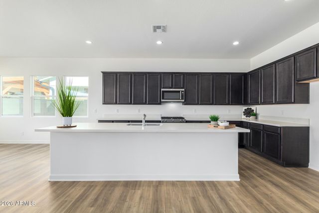 19758 W MONTECITO Avenue, Litchfield Park, AZ 85340