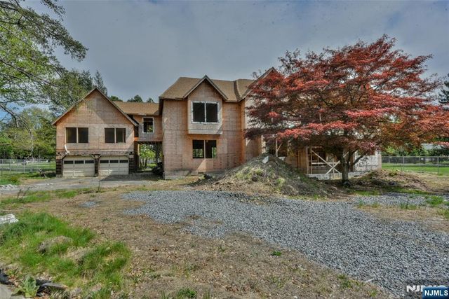 53 Feldman Court, Mahwah, NJ 07430
