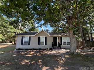 1517 Sugar Maple Lane, Hensley, AR 72065