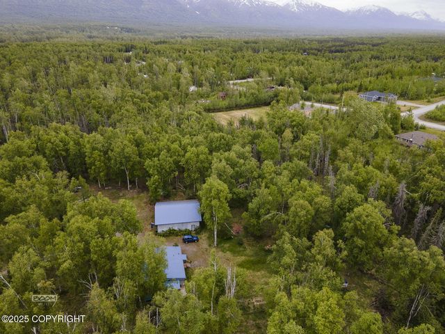 1801 W That Road, Wasilla, AK 99623