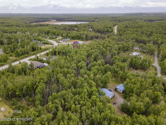 1801 W That Road, Wasilla, AK 99623