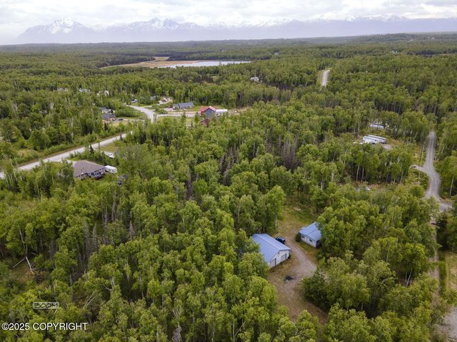 1801 W That Road, Wasilla, AK 99623