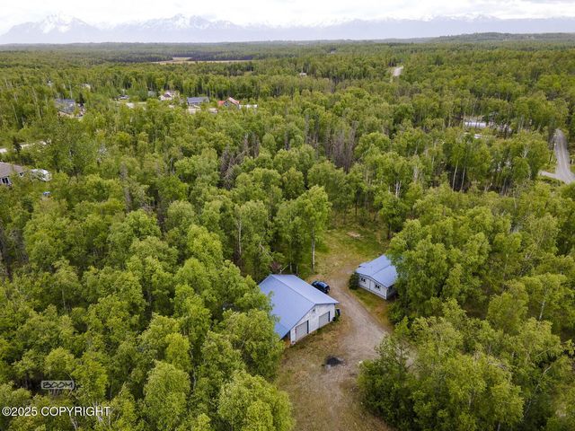 1801 W That Road, Wasilla, AK 99623