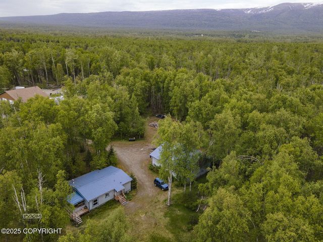 1801 W That Road, Wasilla, AK 99623