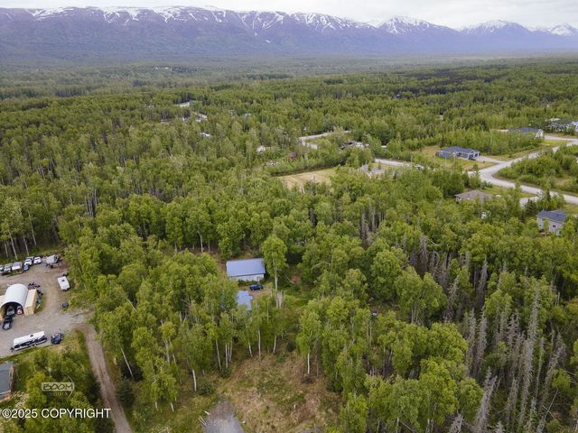 1801 W That Road, Wasilla, AK 99623