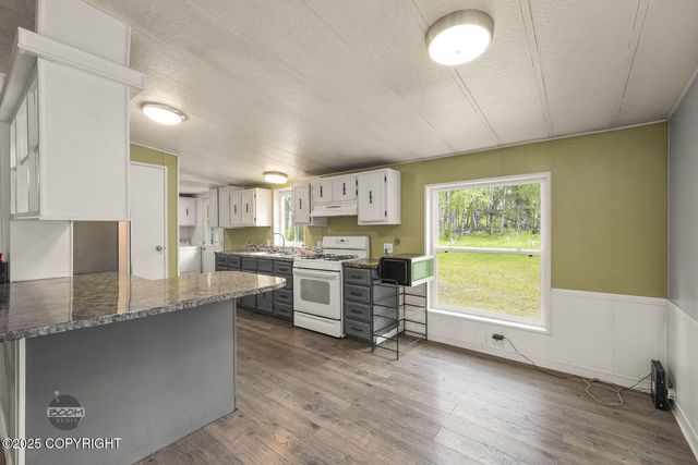 1801 W That Road, Wasilla, AK 99623