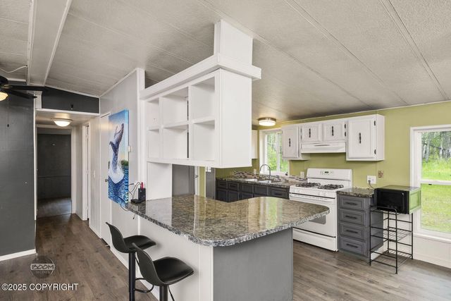 1801 W That Road, Wasilla, AK 99623
