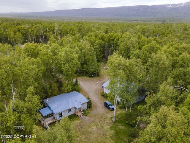 1801 W That Road, Wasilla, AK 99623