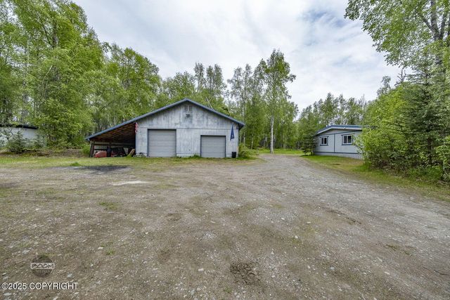 1801 W That Road, Wasilla, AK 99623
