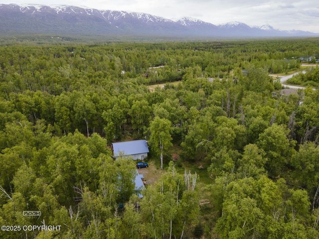 1801 W That Road, Wasilla, AK 99623