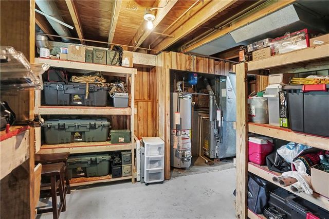5315 NW 87th Street, Kansas City, MO 64154