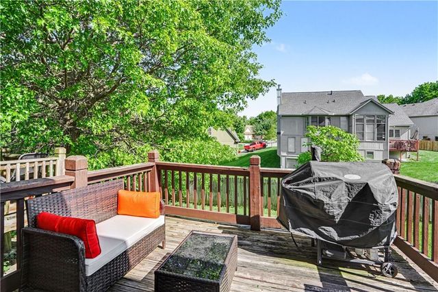 5315 NW 87th Street, Kansas City, MO 64154