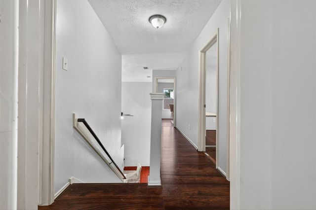 10054 Rio Bravo Road, Houston, TX 77064