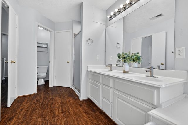 10054 Rio Bravo Road, Houston, TX 77064