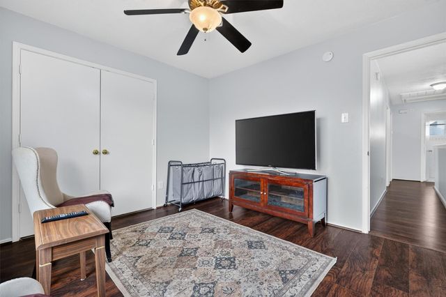10054 Rio Bravo Road, Houston, TX 77064