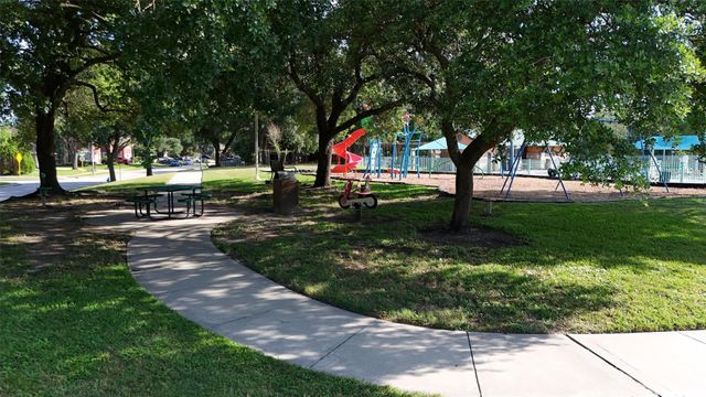 10054 Rio Bravo Road, Houston, TX 77064