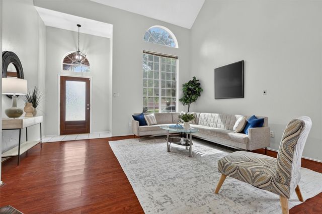 10054 Rio Bravo Road, Houston, TX 77064