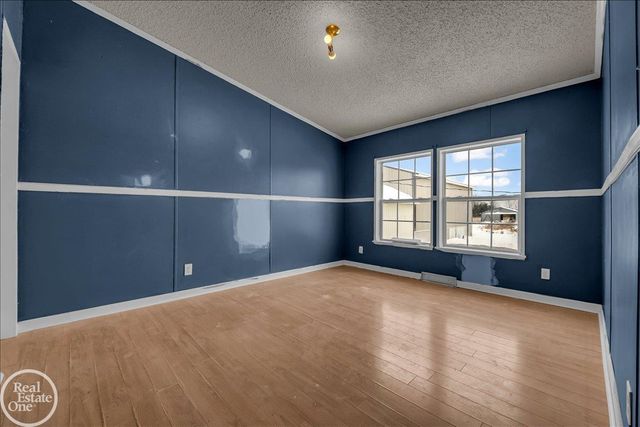 7677 Hewitt Road, Greenwood Twp, MI 48006