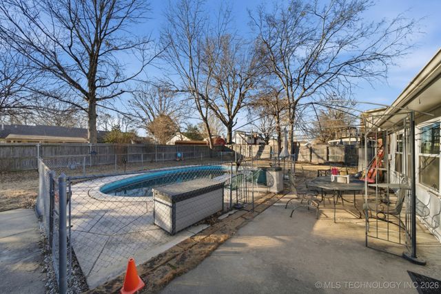 4120 S Juniper Avenue, Broken Arrow, OK 74011