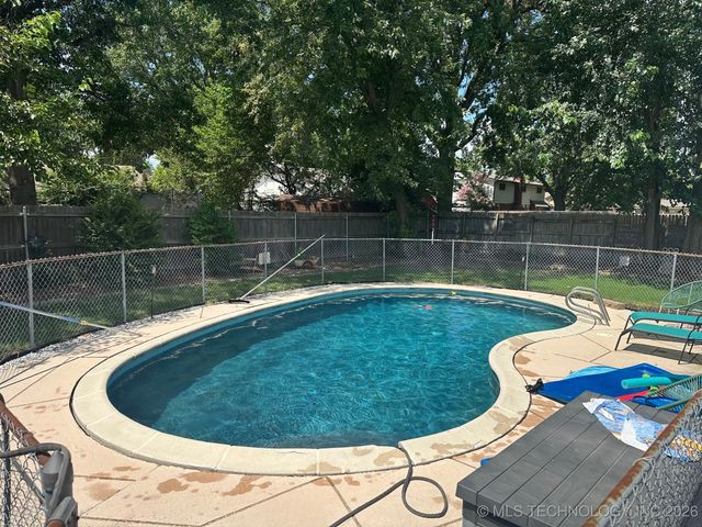 4120 S Juniper Avenue, Broken Arrow, OK 74011