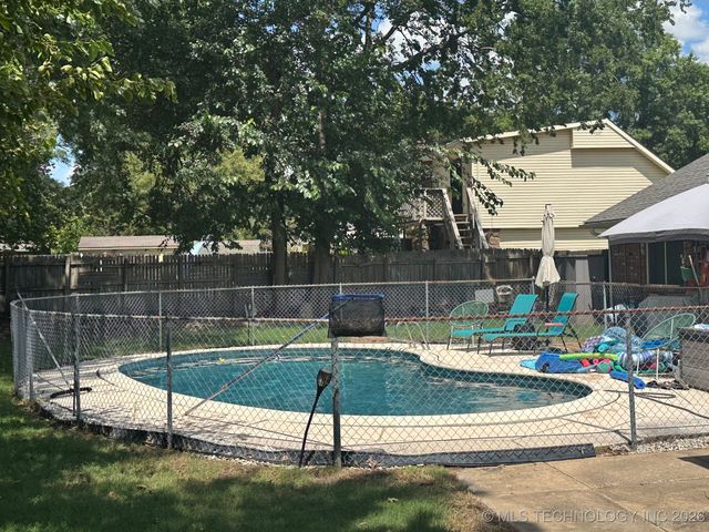 4120 S Juniper Avenue, Broken Arrow, OK 74011