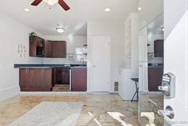 4120 S Juniper Avenue, Broken Arrow, OK 74011