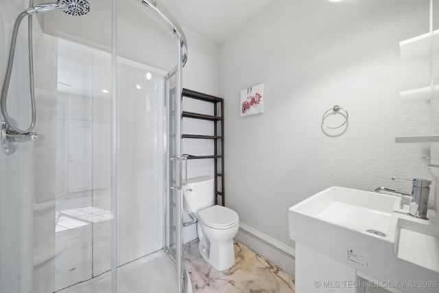 4120 S Juniper Avenue, Broken Arrow, OK 74011