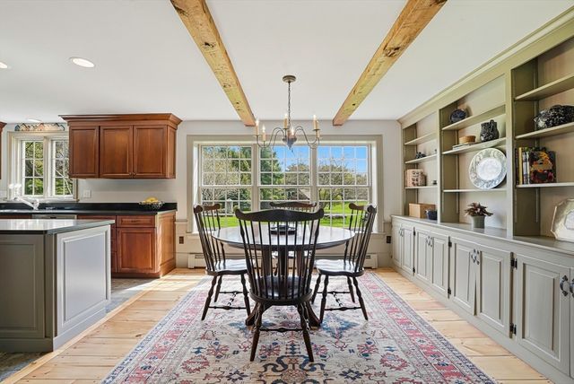 17 Alprilla Farm Road, Hopkinton, MA 01748