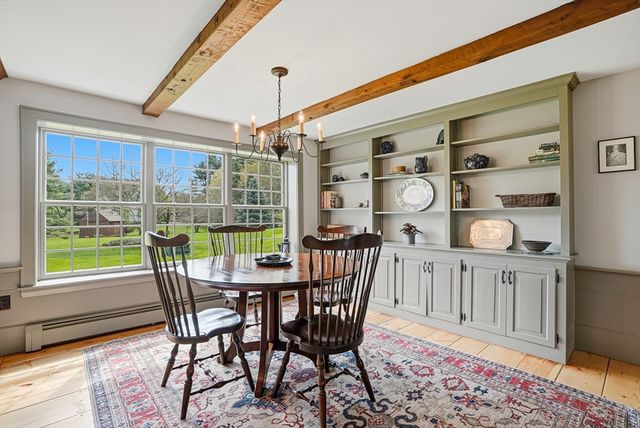 17 Alprilla Farm Road, Hopkinton, MA 01748