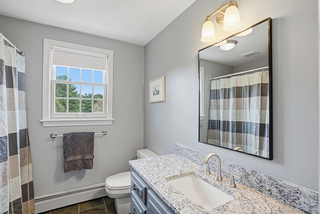 17 Alprilla Farm Road, Hopkinton, MA 01748