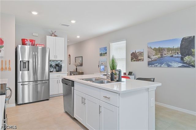 8817 Swell Brooks CT, North Fort Myers, FL 33917