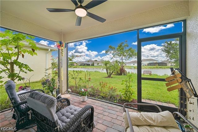 8817 Swell Brooks CT, North Fort Myers, FL 33917