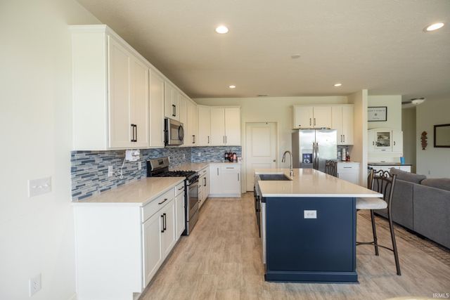 801 S County Road 775 W, Yorktown, IN 47396