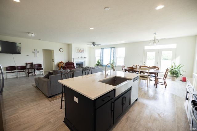 801 S County Road 775 W, Yorktown, IN 47396