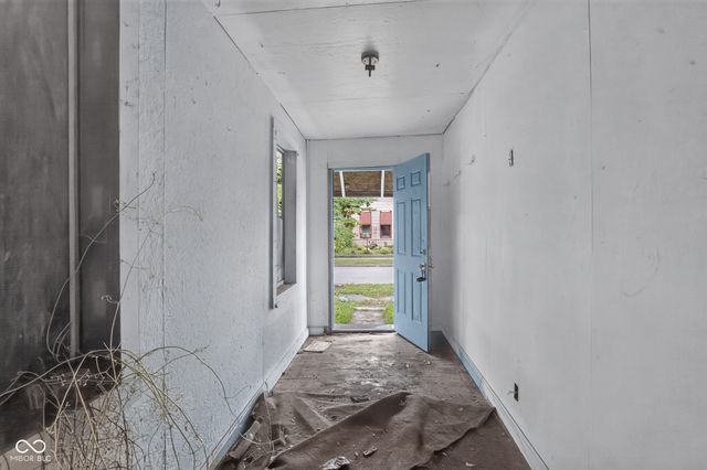 639 Warren Avenue, Indianapolis, IN 46221