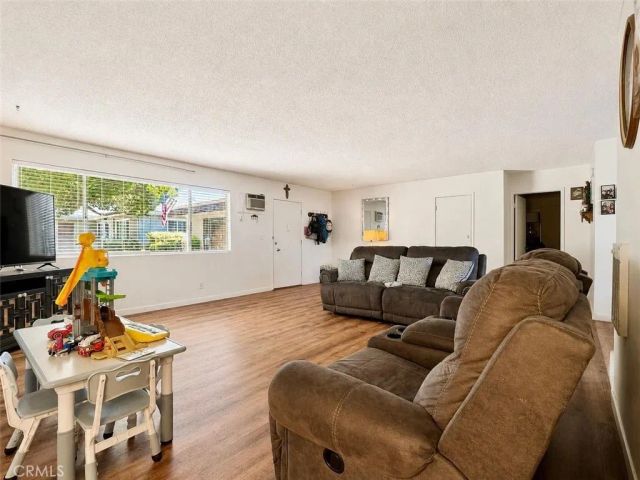 3502 Towne Center Dr., La Verne, CA 91750