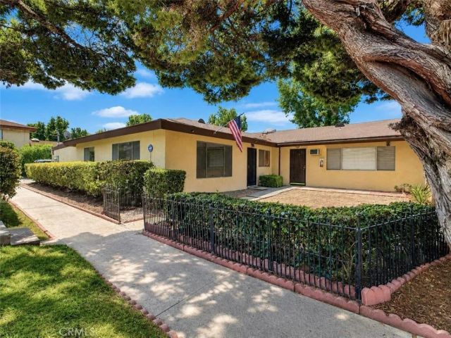 3502 Towne Center Dr., La Verne, CA 91750