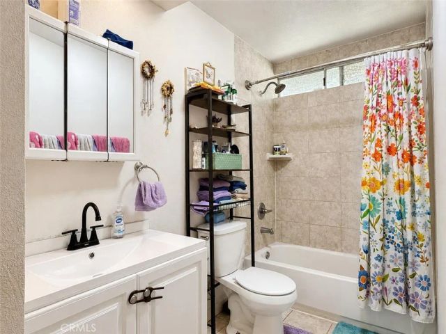 3502 Towne Center Dr., La Verne, CA 91750